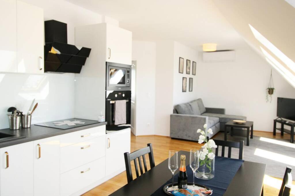 Penthouse With Amazing Terrace L Lf42 Apartamento Viena Exterior foto
